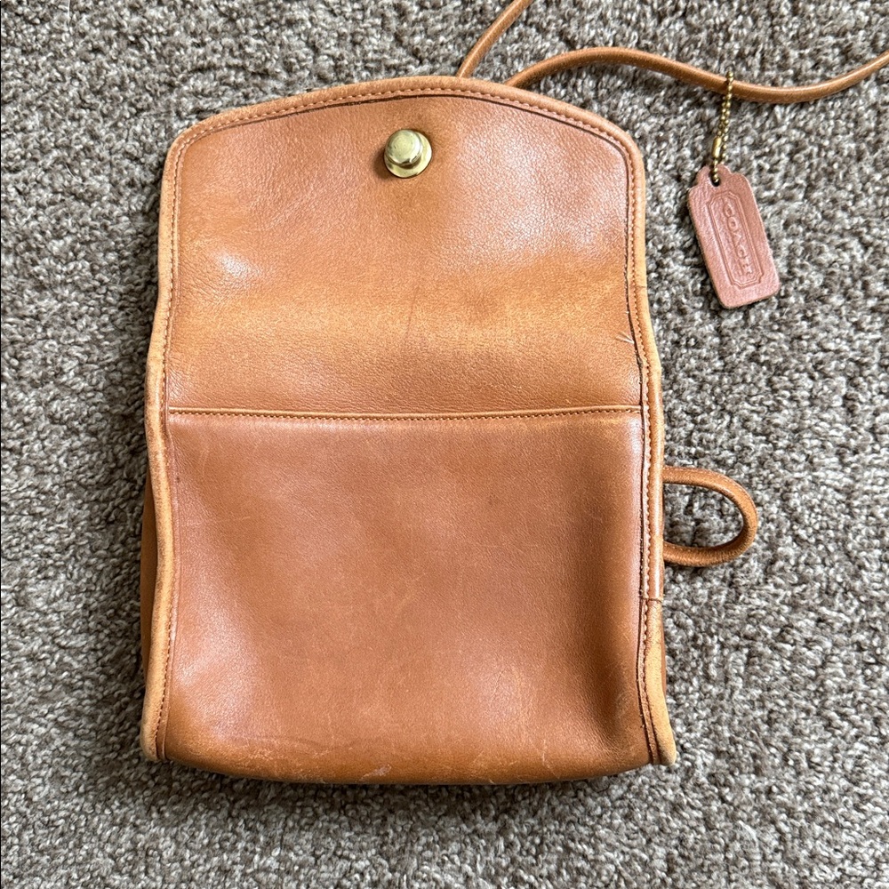 Vintage Coach Chrystie Bag - Picture 4 of 7